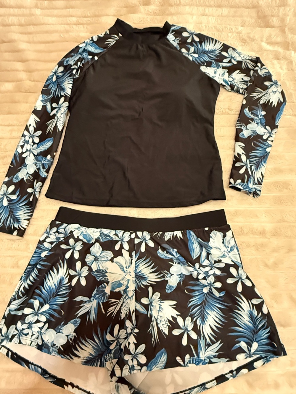 Women’s Black & Blue Floral Rash Guard Set - Long Sleeve Top & Swim Shorts